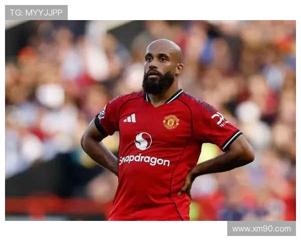 曼联进攻推进在关键环节失效，当前赛季表现受限对争冠形势产生影响